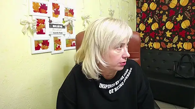 LaurenWishy online show from 12-01-25, 12:10