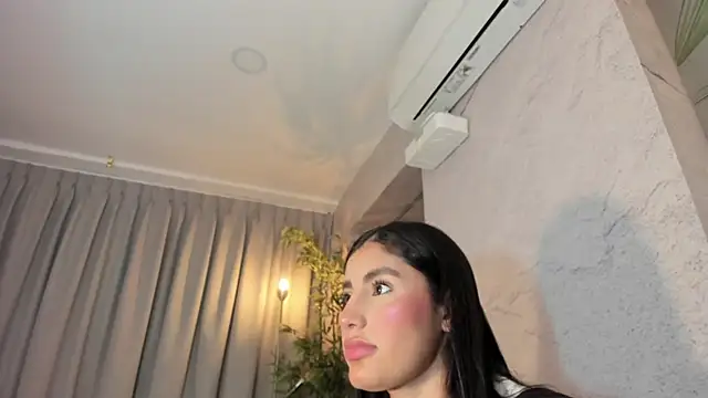 IsabelaStefano online show from 07-19-26, 03:54