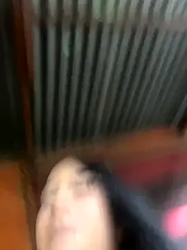 Snapshot of Emily_0-5 chatting on 12-04-25, 03:21 Emily 0-5 online show from 12-04-25, 03:21