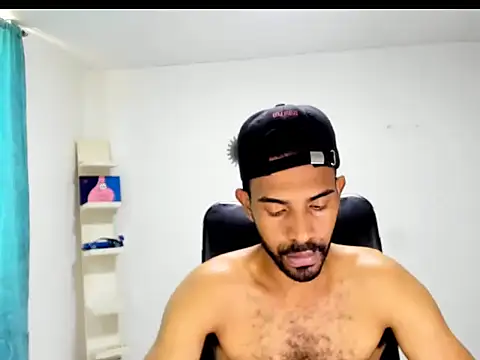 Snapshot of alberthot11 chatting on 01-09-26, 05:37 alberthot11 online show from 01-09-26, 05:37