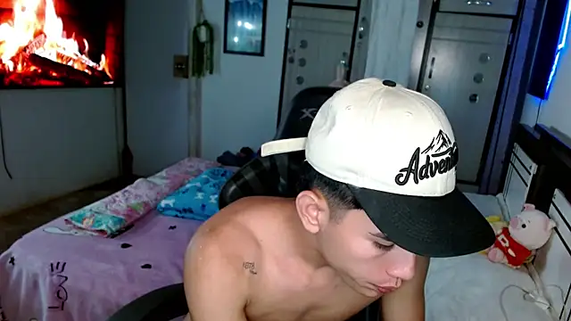 kennyonly  online show from 11-28-25, 02:36