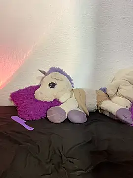 Violeth 00 online show from 07-03-26, 08:04