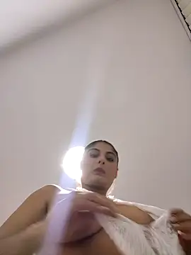 Laia torres1 online show from 03-11-26, 03:45