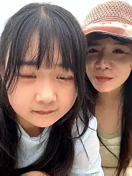 wanwan-19 online show from 11-20-25, 03:39