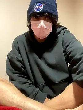 Elllmar999 online show from 11-19-25, 06:02