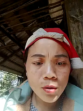 Snapshot of bela-hayes chatting on 12-02-25, 04:51 bela-hayes online show from 12-02-25, 04:51