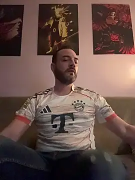 Snapshot of JodaXmagicXdickX chatting on 03-10-26, 04:06 JodaXmagicXdickX online show from 03-10-26, 04:06