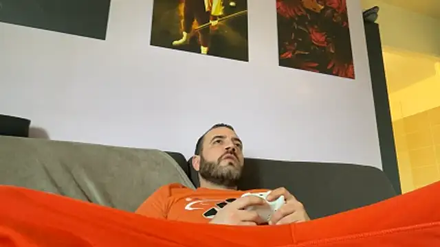 Snapshot of JodaXmagicXdickX chatting on 03-12-26, 01:06 JodaXmagicXdickX online show from 03-12-26, 01:06