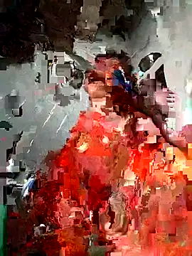 Hot erion online show from 11-26-25, 02:23