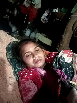 Hot erion online show from 11-28-25, 10:45