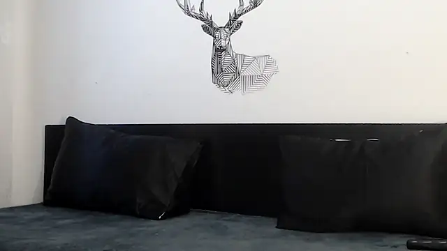 Snapshot of sweetl30 chatting on 02-19-26, 06:42 sweetl30 online show from 02-19-26, 06:42