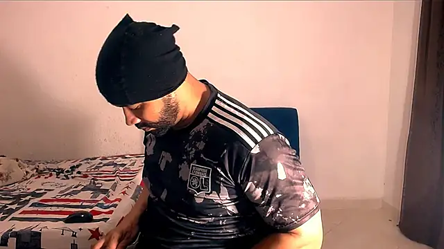 musclehetero online show from 11-20-25, 08:19