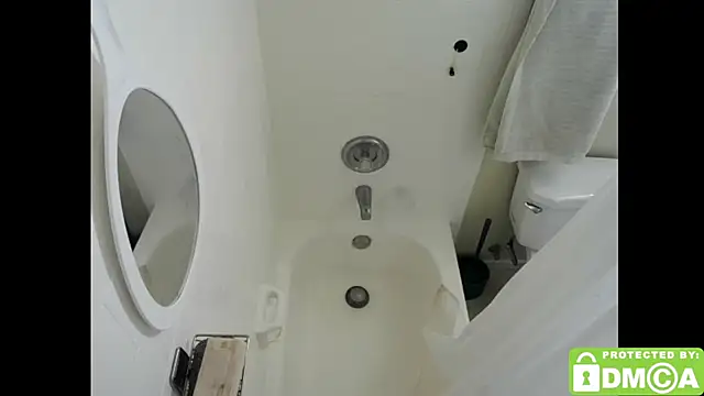 Snapshot of justshutupandwatch chatting on 11-23-25, 08:08 justshutupandwatch online show from 11-23-25, 08:08