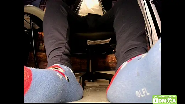 Snapshot of justshutupandwatch chatting on 02-01-26, 09:02 justshutupandwatch online show from 02-01-26, 09:02