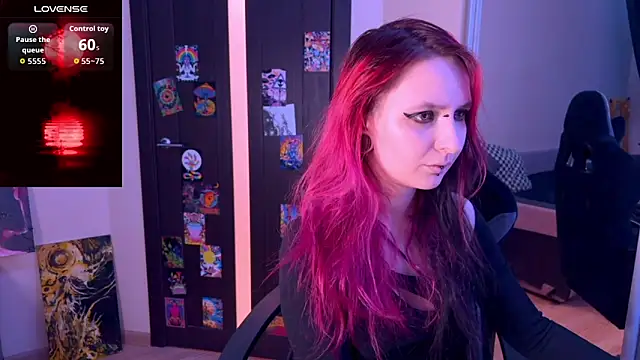 Snapshot of lavender_monster chatting on 03-15-26, 06:14 lavender monster online show from 03-15-26, 06:14