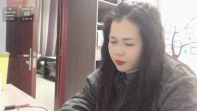 Snapshot of Huahua3187 chatting on 12-02-25, 11:48 Huahua3187 online show from 12-02-25, 11:48