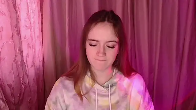 Illa May online show from 01-14-26, 10:21