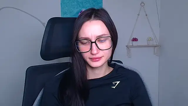 Stella XO online show from 02-03-26, 06:40