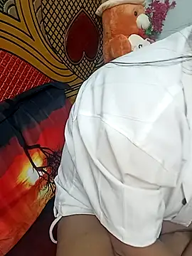 Snapshot of Sonia_baby1 chatting on 01-08-26, 08:49 Sonia baby1 online show from 01-08-26, 08:49