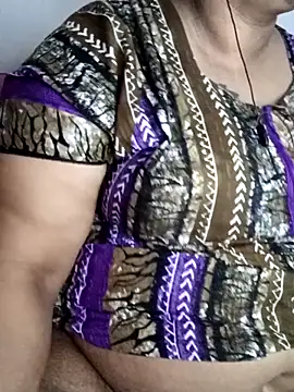 Riya-mallus online show from 12-05-25, 04:43