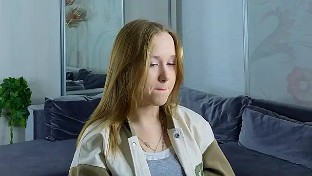 Snapshot of VoidElaris chatting on 12-20-25, 10:55 VoidElaris online show from 12-20-25, 10:55