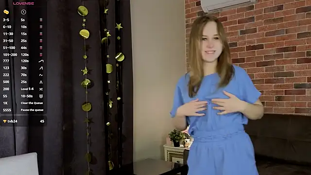 Snapshot of VoidElaris chatting on 01-07-26, 06:10 VoidElaris online show from 01-07-26, 06:10