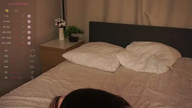 LeeHartrick online show from 12-04-25, 05:54