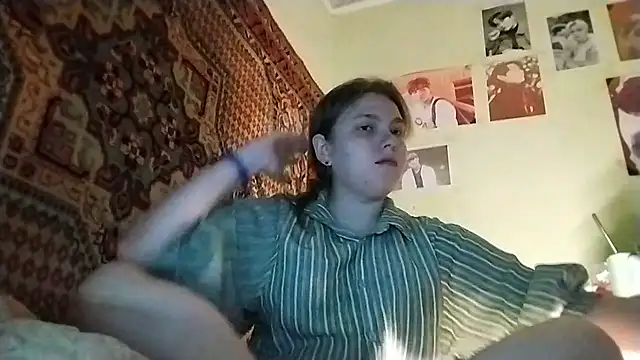 KikiBang online show from 04-30-26, 06:47