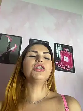 melyssaa23 online show from 04-28-26, 02:27