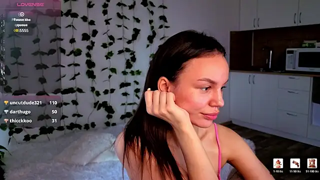 Snapshot of Tiffany_Sweetie chatting on 07-30-26, 02:21 Tiffany Sweetie online show from 07-30-26, 02:21