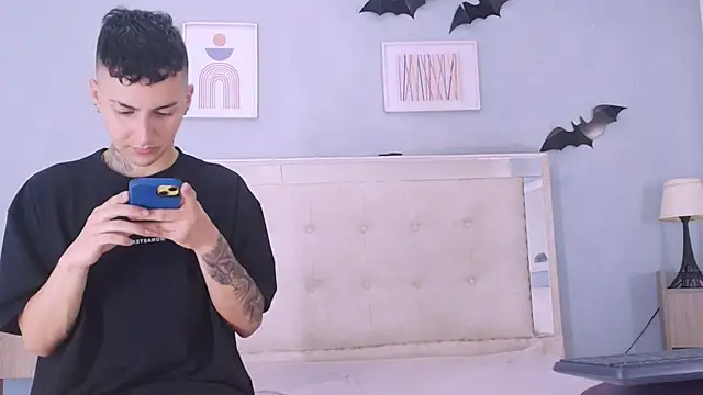 DamianAndMAximoo online show from 12-01-25, 12:10