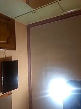 Snapshot of CDY74 chatting on 12-16-25, 06:57 CDY74 online show from 12-16-25, 06:57