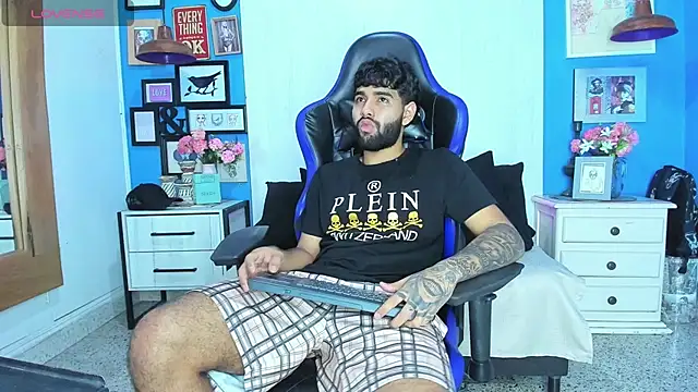 Jesuss77  online show from 12-02-25, 09:43