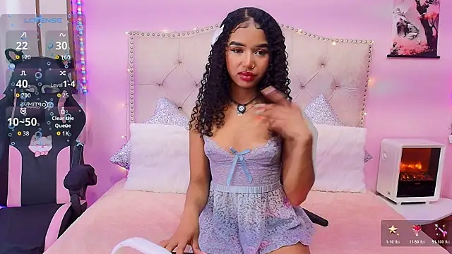 Snapshot of Naom_star87 chatting on 11-29-25, 08:23 Naom star87 online show from 11-29-25, 08:23