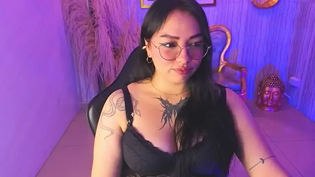 Snapshot of lexie_s chatting on 12-19-25, 08:05 lexie s online show from 12-19-25, 08:05