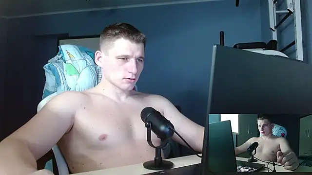 Snapshot of Poliglotjoe1 chatting on 02-24-26, 02:09 Poliglotjoe1 online show from 02-24-26, 02:09