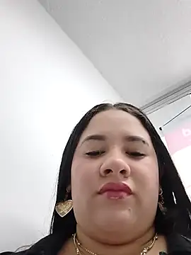 Kendra-daring online show from 03-10-26, 05:40