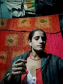 Snapshot of Xxx_suhana chatting on 12-17-25, 04:13 Xxx suhana online show from 12-17-25, 04:13