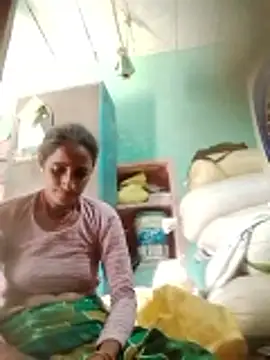 Xxx suhana online show from 06-19-26, 09:35