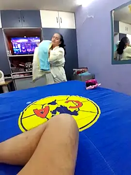 Snapshot of Parehahotmex chatting on 11-26-25, 08:26 Parehahotmex online show from 11-26-25, 08:26