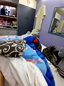 Snapshot of Parehahotmex chatting on 11-28-25, 06:27 Parehahotmex online show from 11-28-25, 06:27