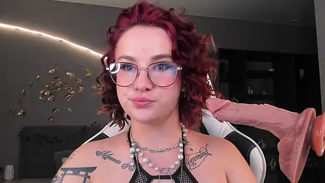 Snapshot of kittyhardfucks chatting on 06-25-26, 10:42 kittyhardfucks online show from 06-25-26, 10:42