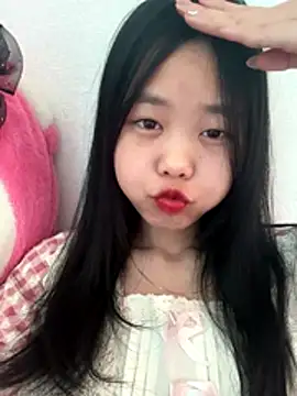 Kiee-lee online show from 11-26-25, 02:12