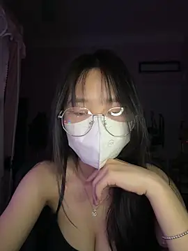 Kiee-lee online show from 04-30-26, 07:31