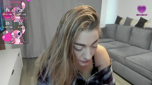 rossana doll online show from 03-28-26, 08:36