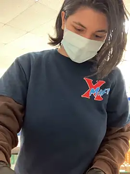 Snapshot of Kora_Kat chatting on 11-21-25, 07:18 Kora Kat online show from 11-21-25, 07:18