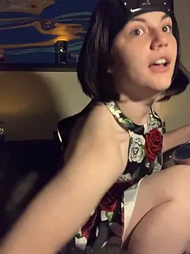 Snapshot of Kora_Kat chatting on 12-15-25, 12:48 Kora Kat online show from 12-15-25, 12:48