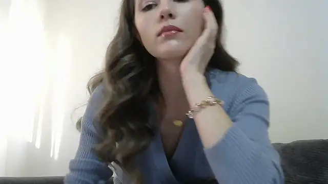 Erii18 online show from 12-19-25, 12:56