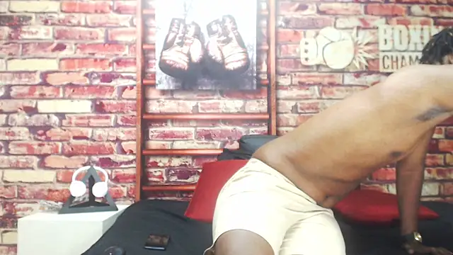 Snapshot of BlackAndAxel chatting on 12-17-25, 10:49 BlackAndAxel online show from 12-17-25, 10:49