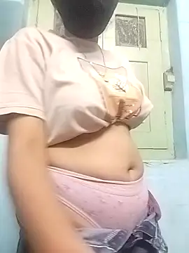 Miss tinaaa online show from 12-04-25, 12:14